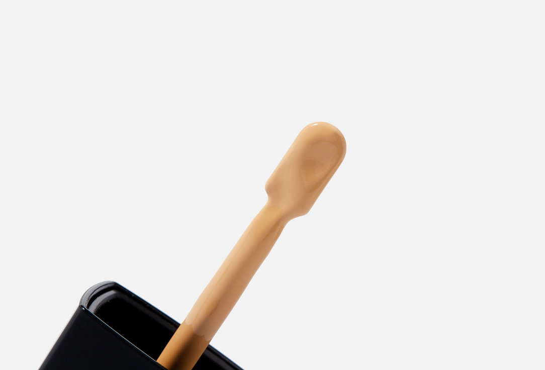 Wet n Wild Concealer Photo Focus Dewy Foundation