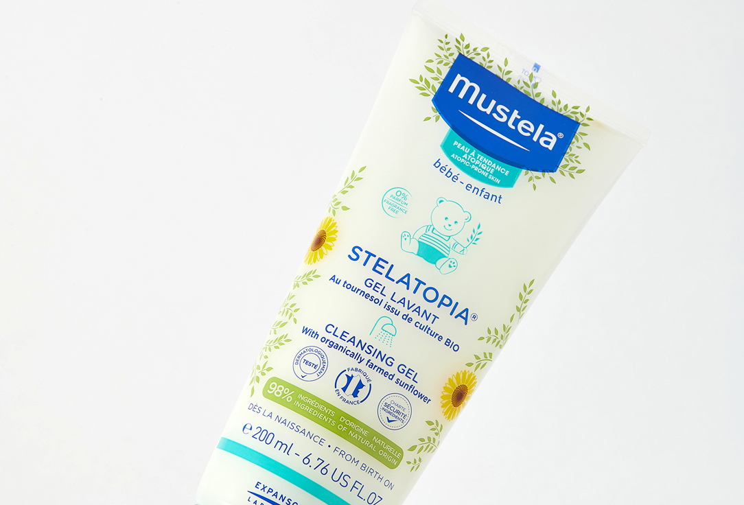 Mustela Hair and body Cleansing Gel Stelatopia