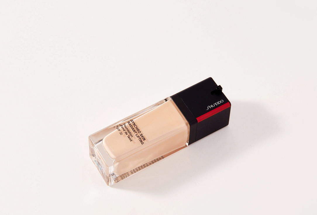 Shiseido Radiant Liftin Face Foundation SPF 30  Synchro