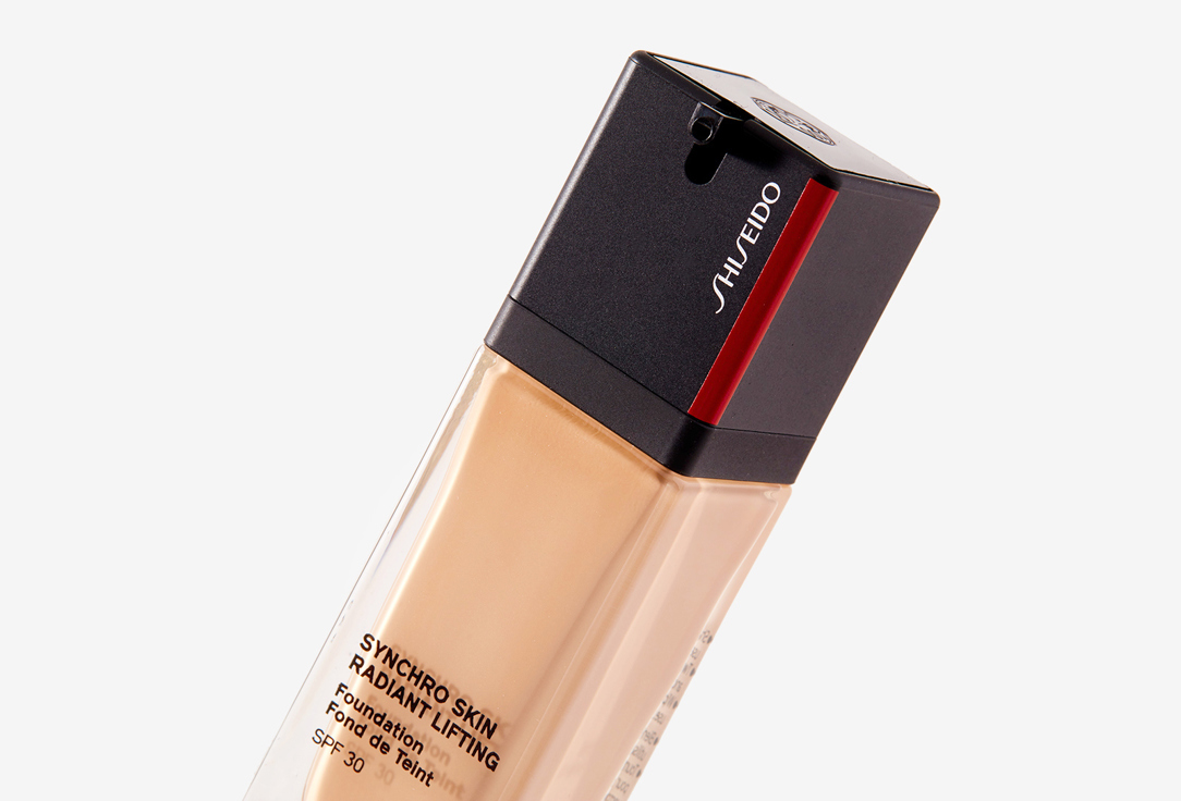 Shiseido Radiant Liftin Face Foundation SPF 30  Synchro