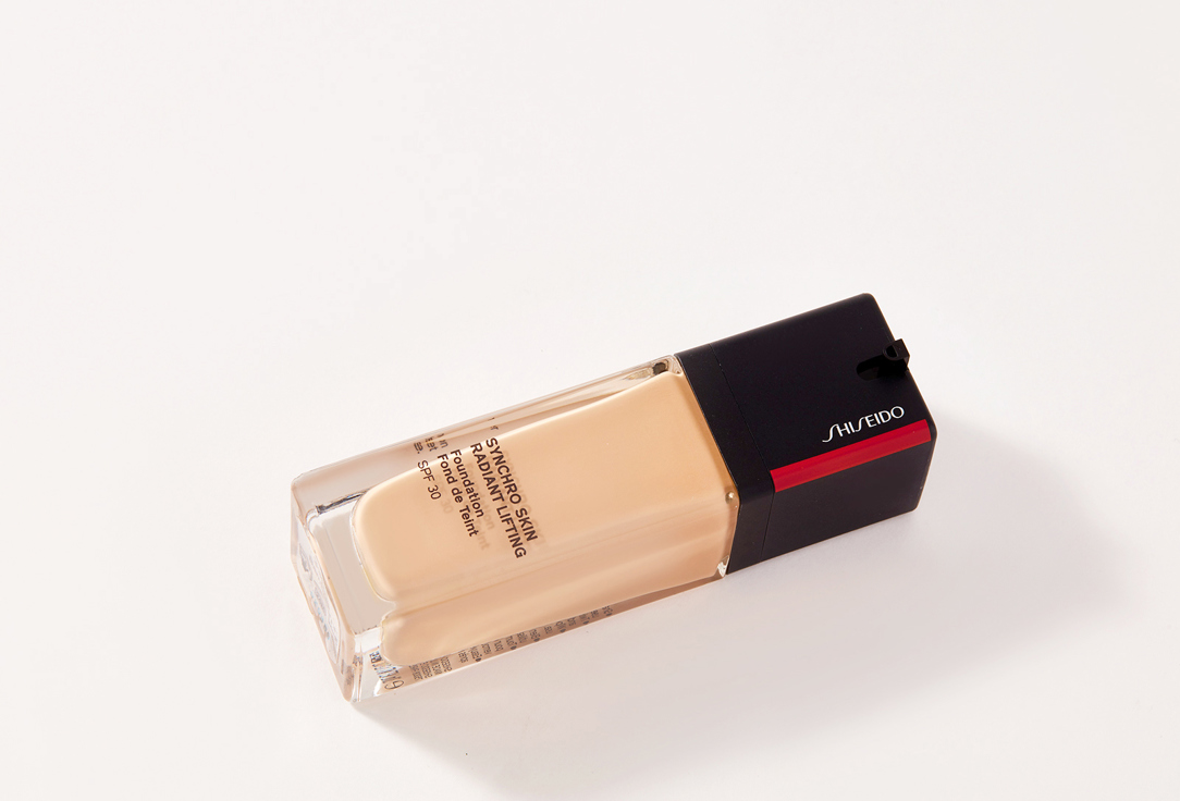 Shiseido Radiant Liftin Face Foundation SPF 30  Synchro