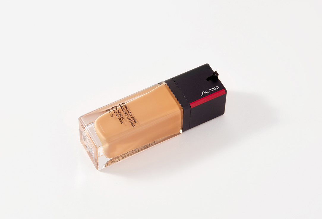 Shiseido Radiant Liftin Face Foundation SPF 30  Synchro