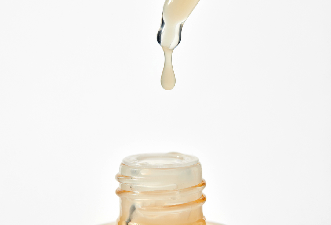 True Island Hydrogel Face Serum Honey bee royal