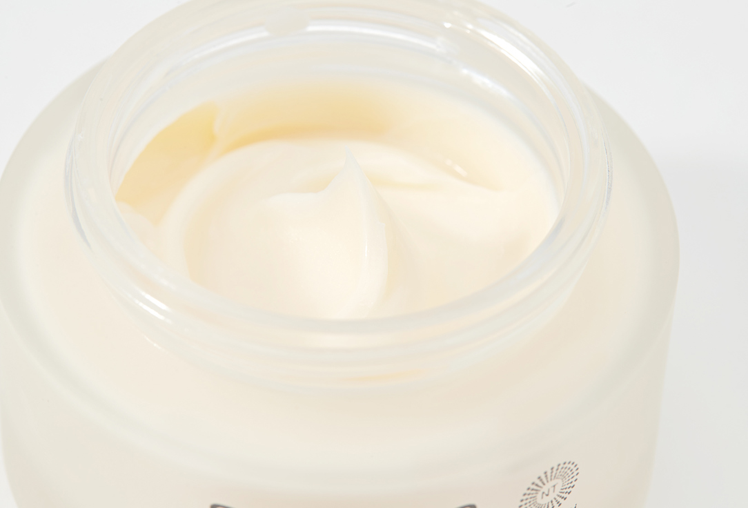 Sesderma anti-age moisturizing face cream for dry skin C-vit