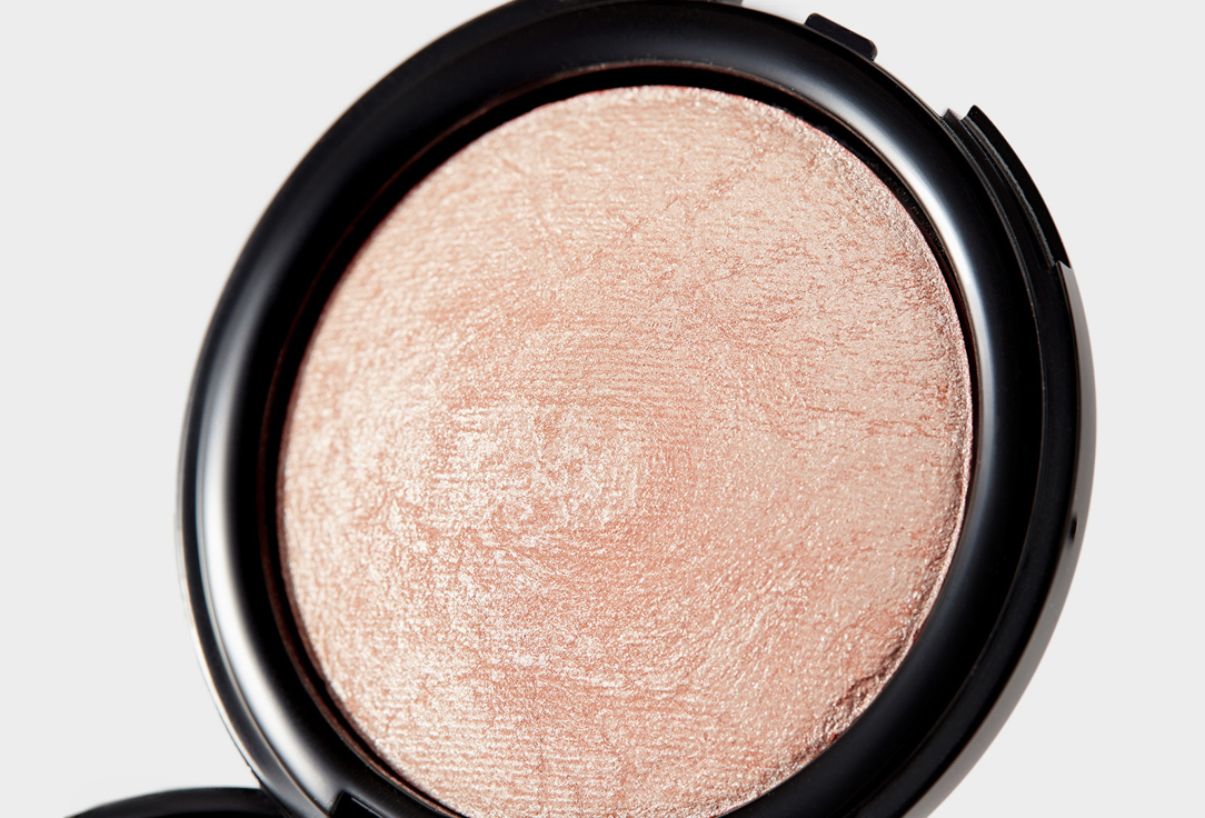 Romanovamakeup Compact Powder Highlighter Sexy Powder Highlighter