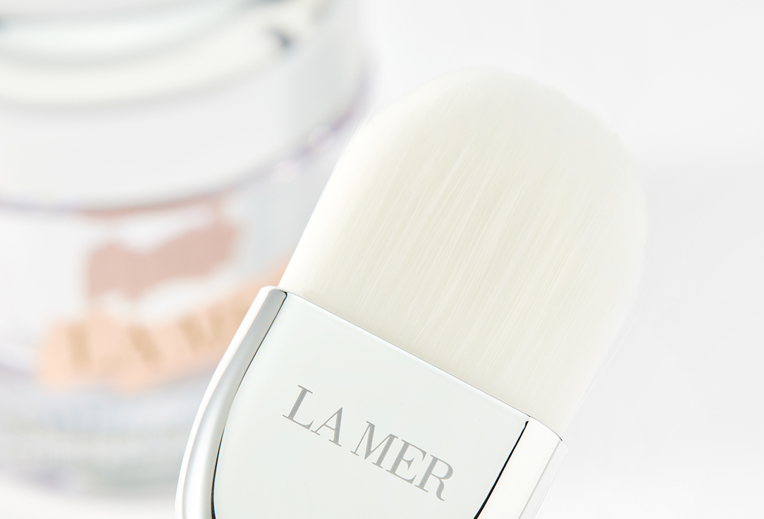 La Mer Moisturizing & Nourishing Cream The Neck & Decollete Concentrate