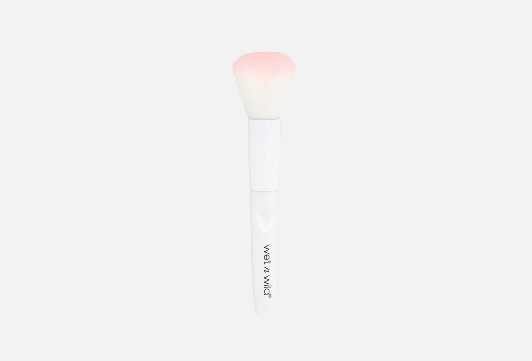 Wet n Wild Powder Brush  stylish