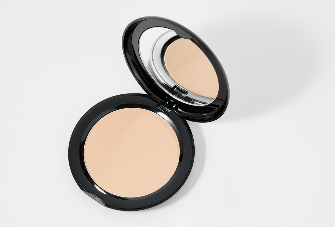 IsaDora Compact powder SPF 20 Velvet Touch Ultra Cover