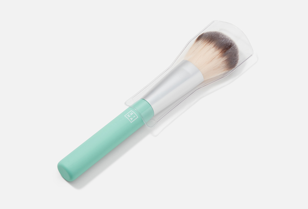 3INA Versatile Powder Brush The Powder Brush