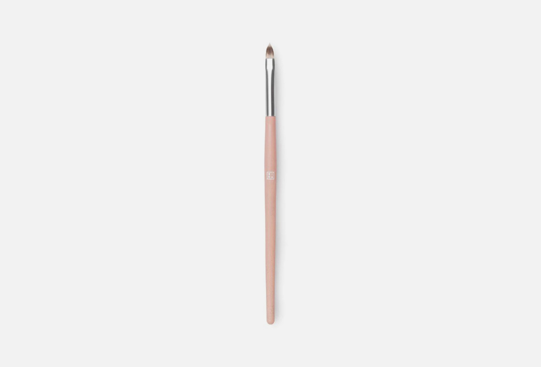 3INA Precision Lip Brush for Defining and Filling The Lip Brush