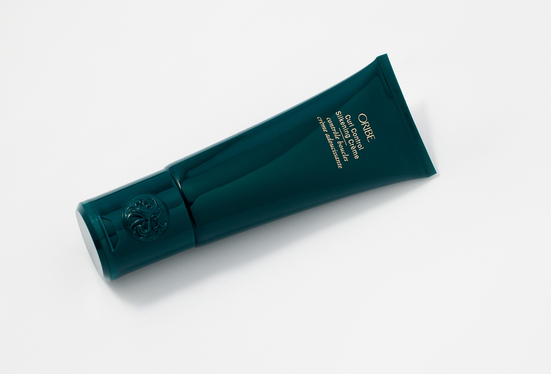 Oribe light cream hold and moisture the Hair Signature