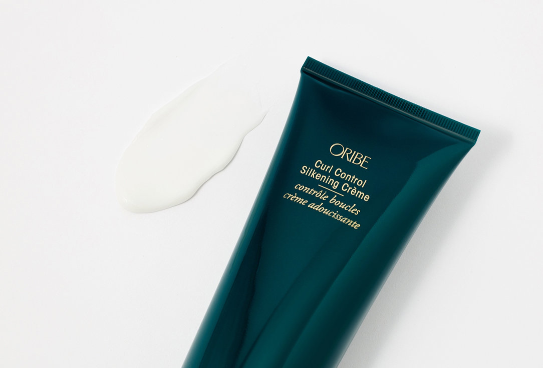 Oribe light cream hold and moisture the Hair Signature