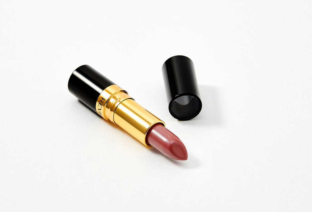 Revlon Lipstick Super Lustrous  Kiss me