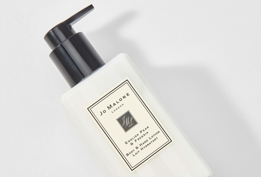 Jo Malone London Perfumed Body & Hand Lotion English Pear & Freesia