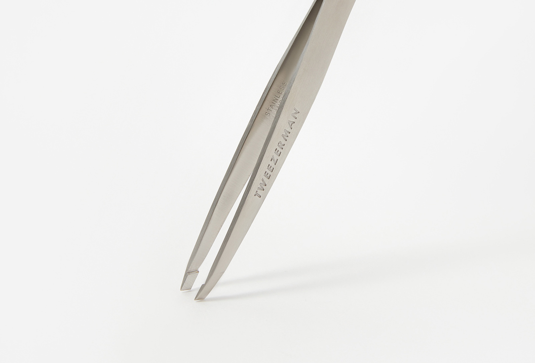 TWEEZERMAN Beveled tweezers CLASSIC