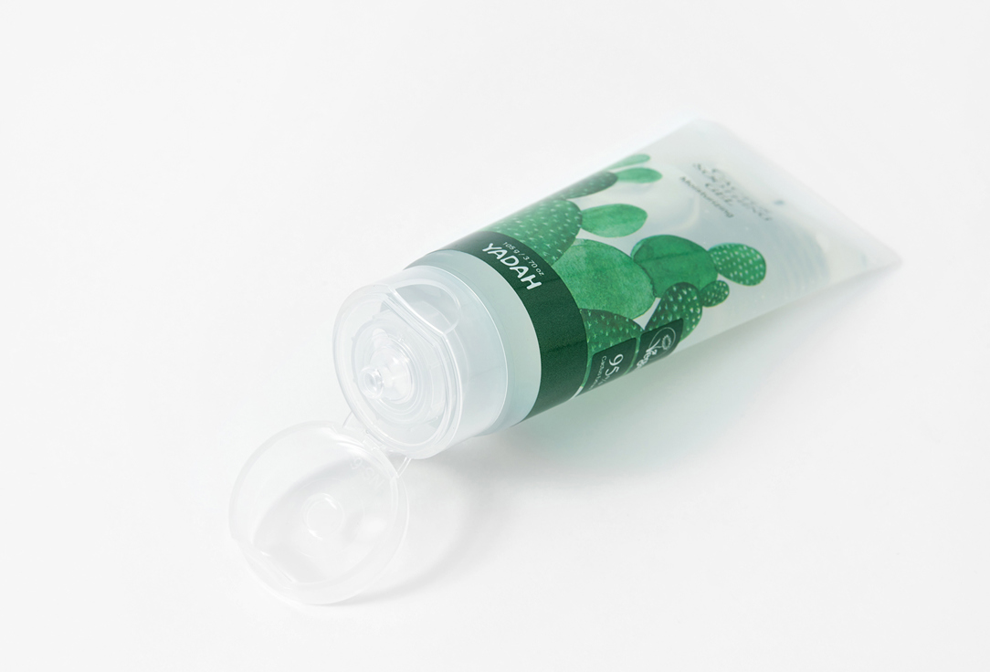 Yadah Hydrating and soothing face and body gel Cactus soothing