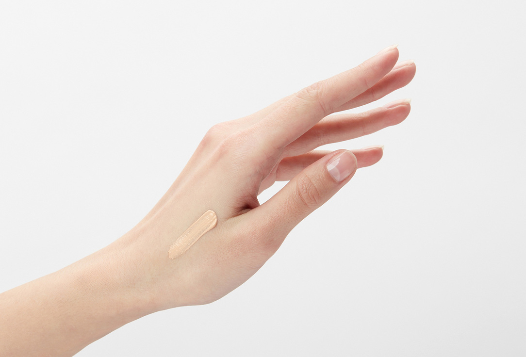 3INA light to medium coverage Tinted moisturizer SPF 30 The Tinted Moisturizer 606 30 ml 3INA light to medium coverage Tinted moisturizer SPF 30 The Tinted Moisturizer