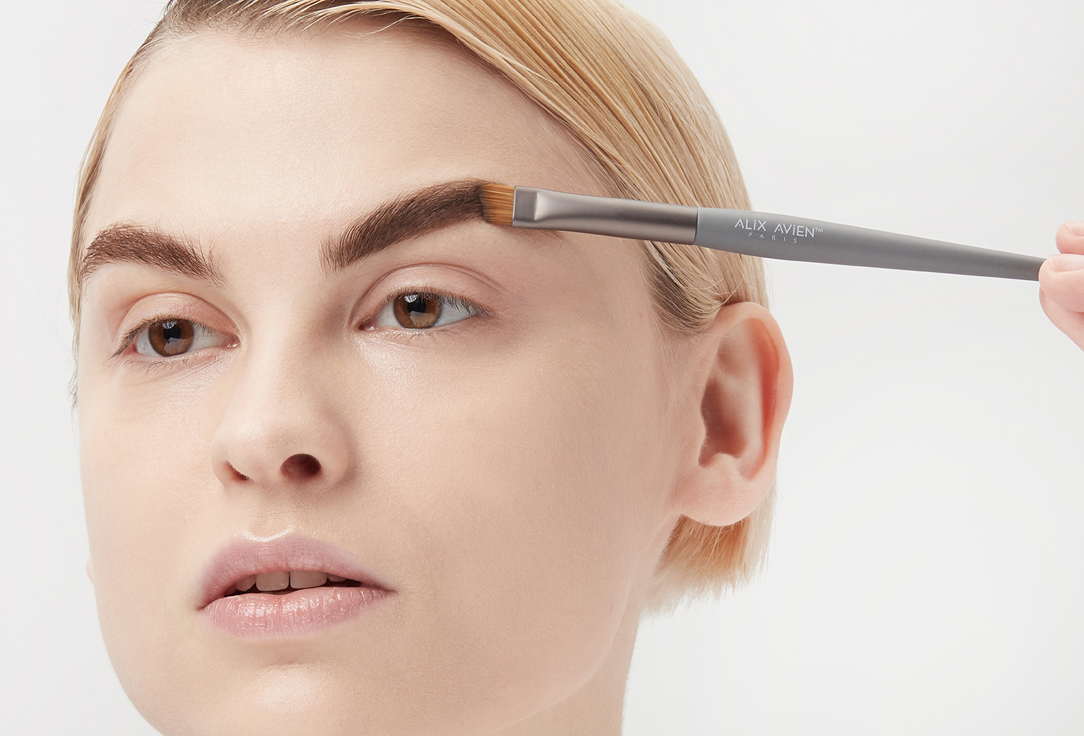 ALIX AVIEN Makeup Brush Eyebrow Brush