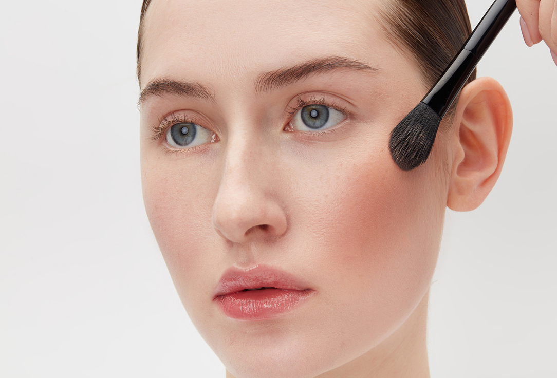 3INA 3-in-1 multi-tasking lipstick blush, and eyeshadow The No-Rules