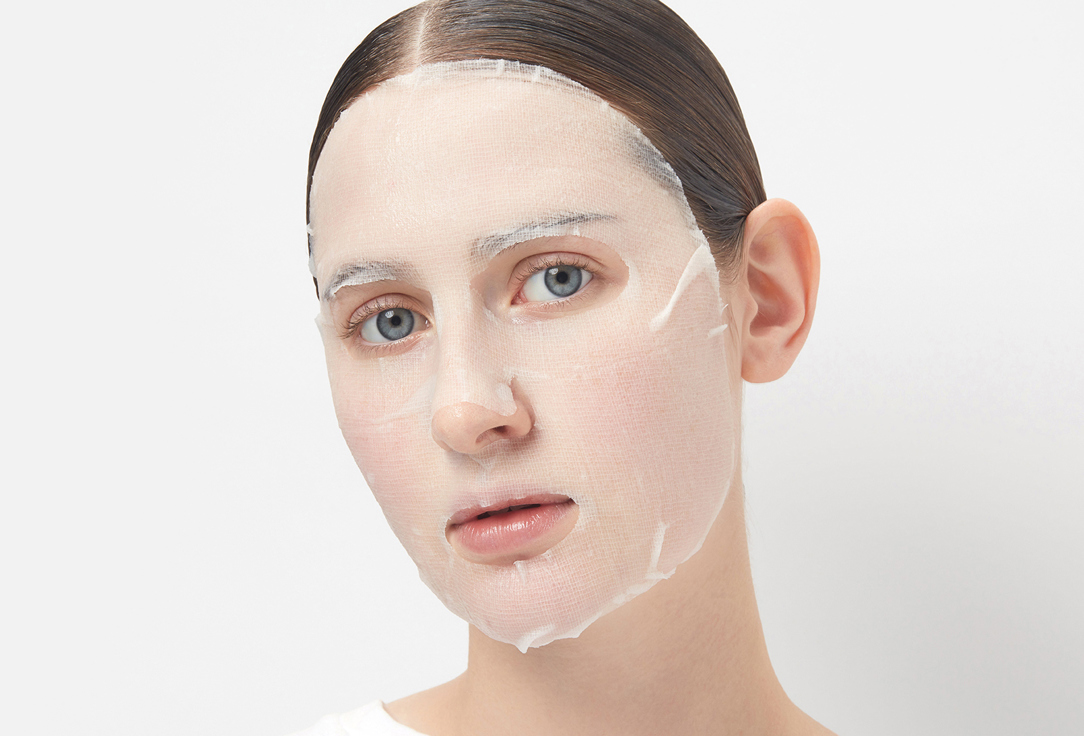 OKOLO Calming toning sheet mask Magnolia Reboost Mask