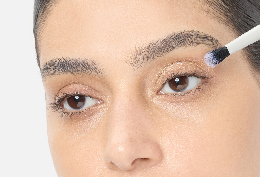 LUNA eye glitter LIGHTING GLITTER