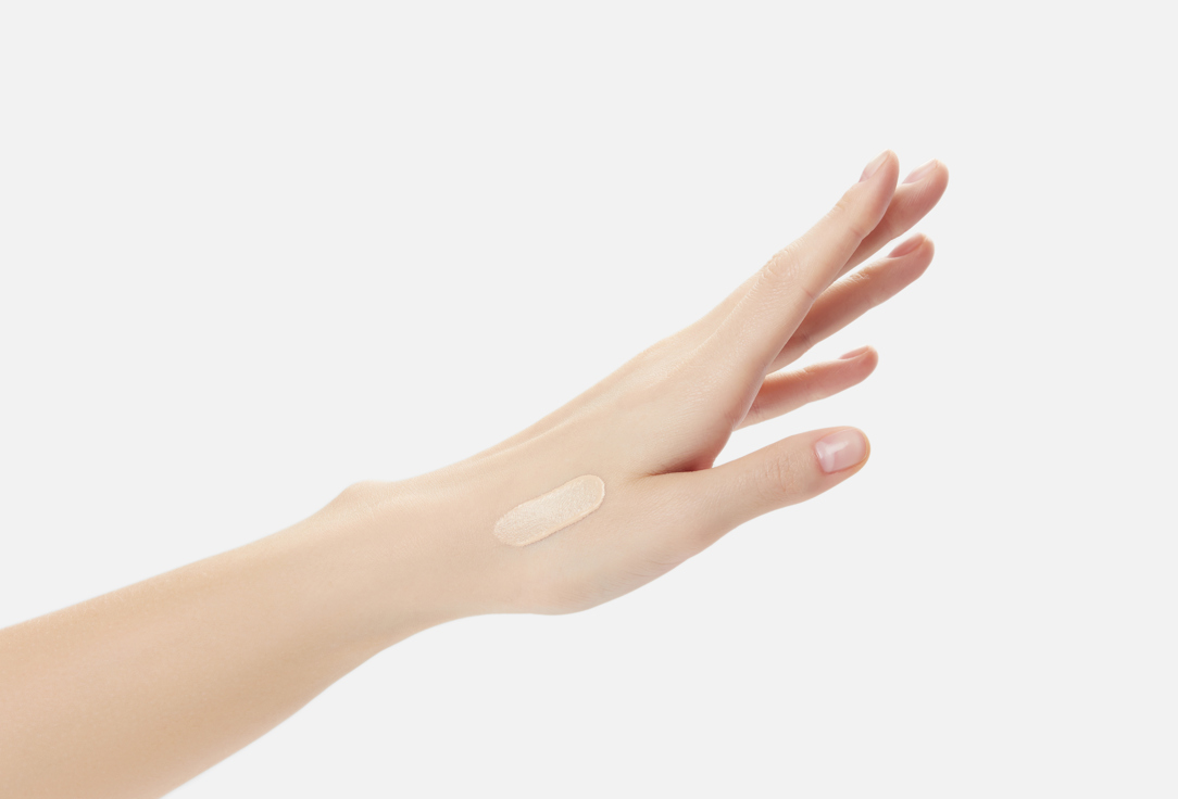 OHUI Cushion Long Lasting Foundation SPF35/PA++ Ultimate wear skin-fit denim 01, Light beige 30 g OHUI Cushion Long Lasting Foundation SPF35/PA++ Ultimate wear skin-fit denim
