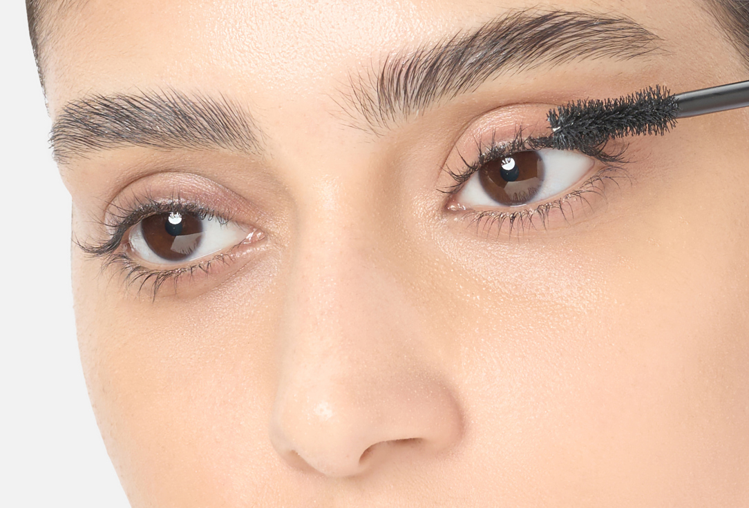 Bella Volumizing lash mascara 30 Second Lash Lift
