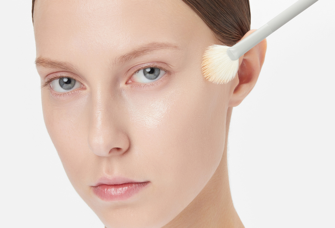 For me by gold apple Face highlighter stick HIGHLIGHTER STICK