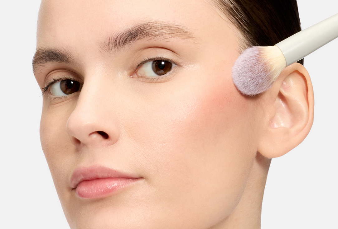 Rimmel Liquid Face Illuminator Multitasker Turbocharged Glow