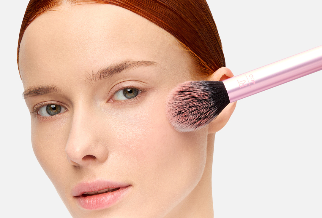 Real Techniques Face brush Blush brush