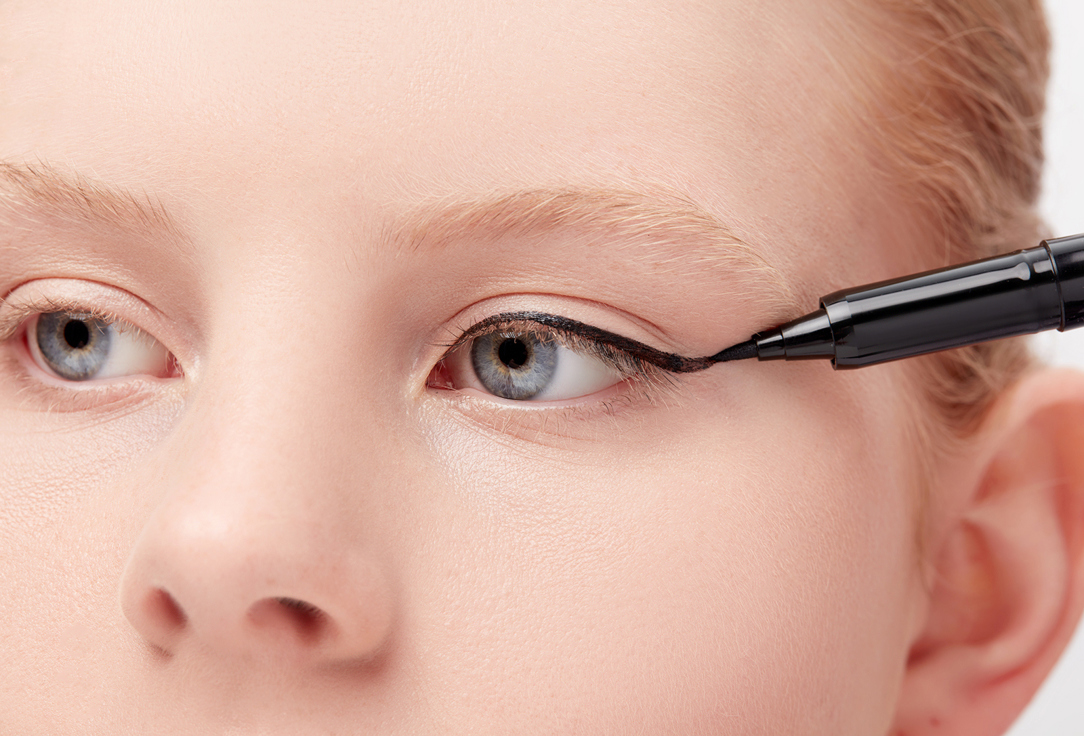 Yadah Eyeliner Perfect drawing